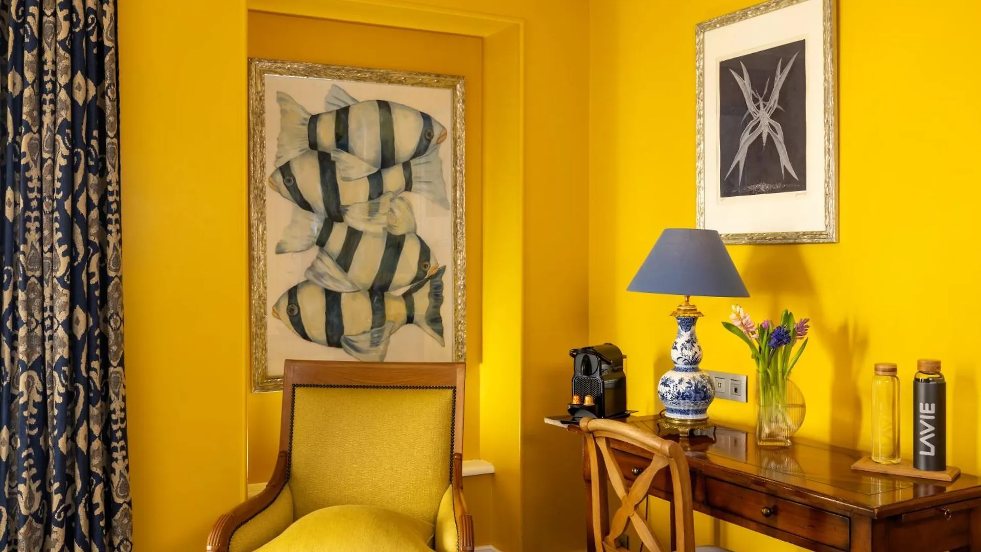 Le Relais Des Halles Hotel 4*