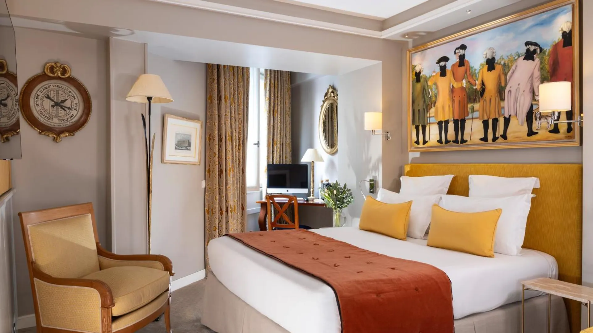 Le Relais Des Halles Hotel 4*